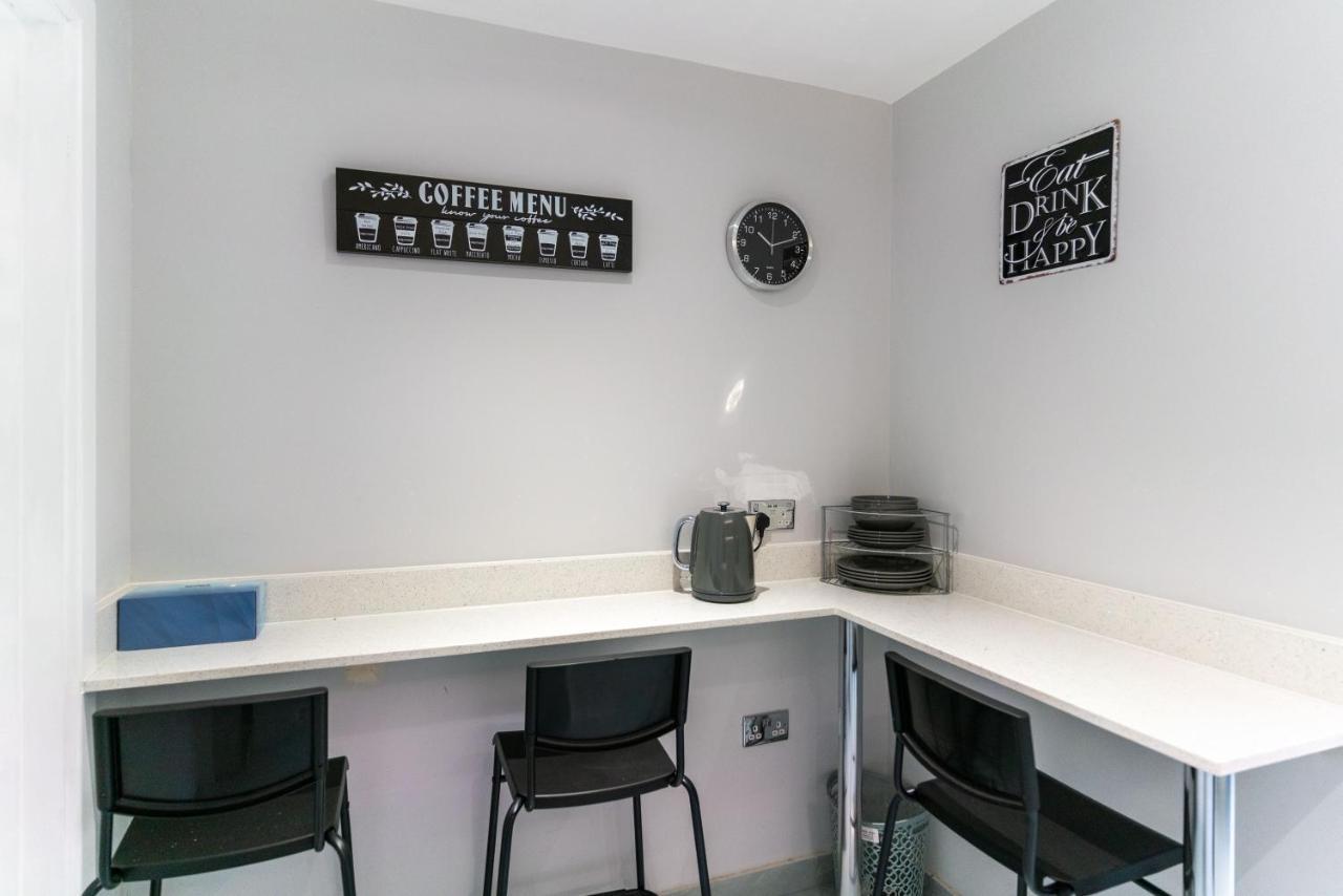 Luxury 5Bd Suite Guest House Лондон Экстерьер фото