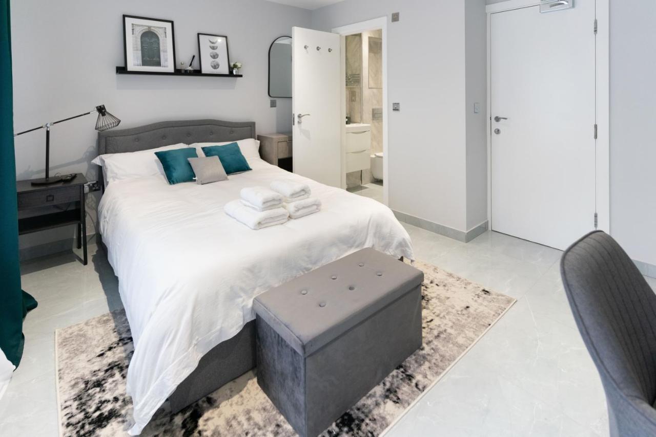 Luxury 5Bd Suite Guest House Лондон Экстерьер фото