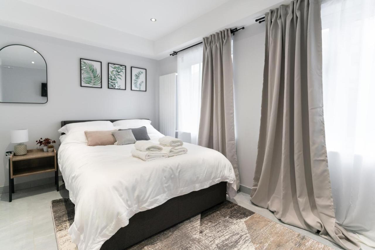 Luxury 5Bd Suite Guest House Лондон Экстерьер фото