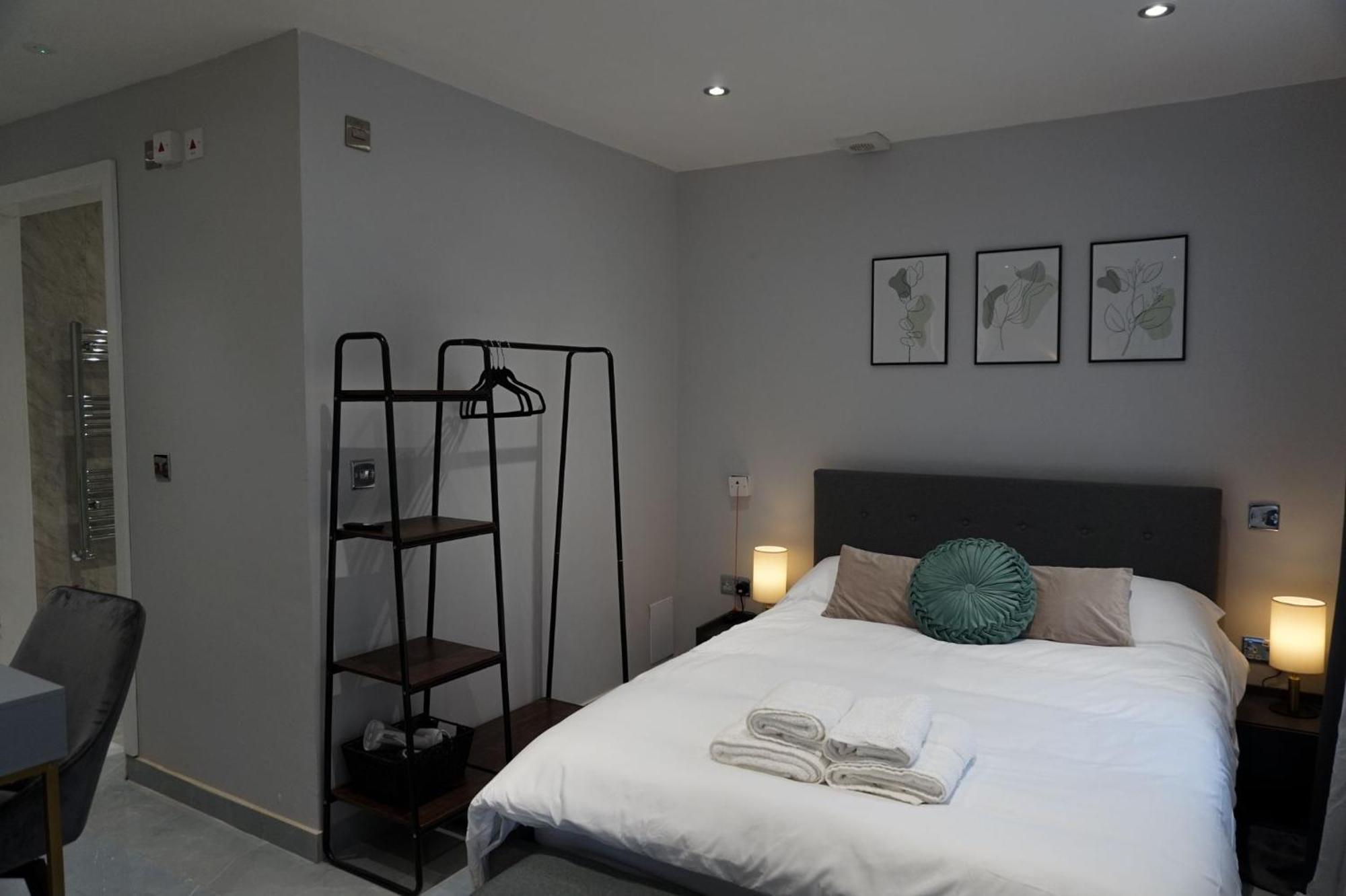 Luxury 5Bd Suite Guest House Лондон Экстерьер фото